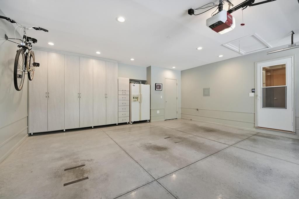 Photo 65 of 85, 5811 Cherokee Drive, Fairway, KS 66205