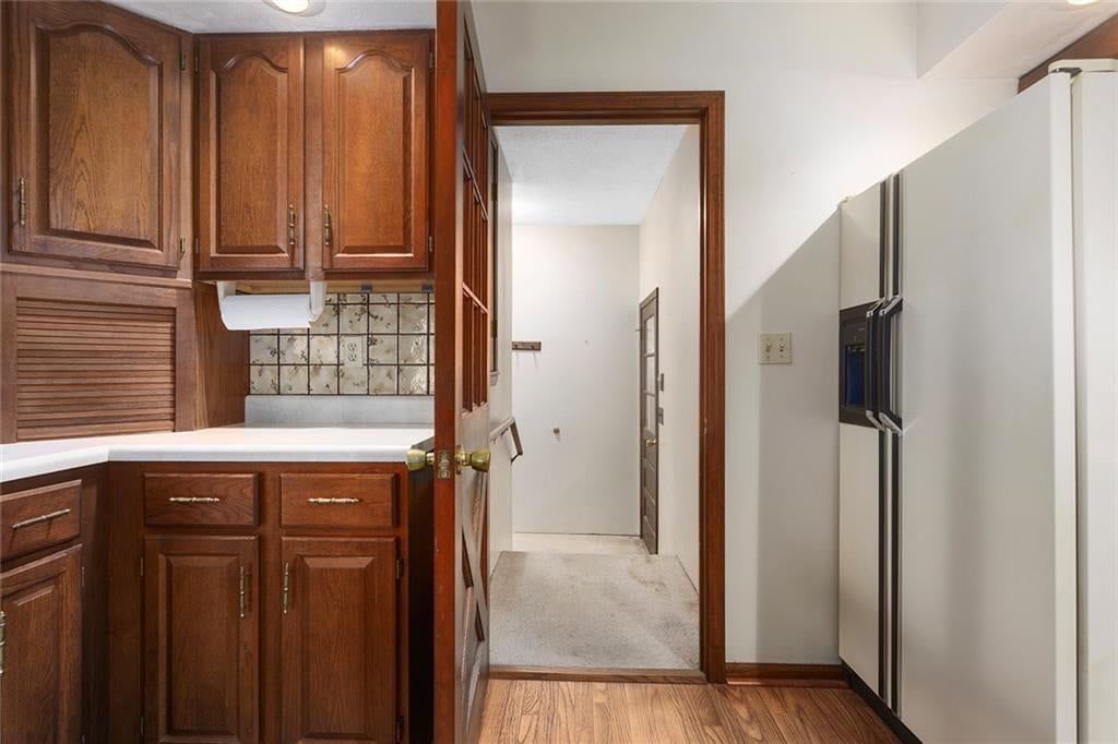 Photo 21 of 38 - 2904 Cheyenne Circle, North Kansas City, MO 64116