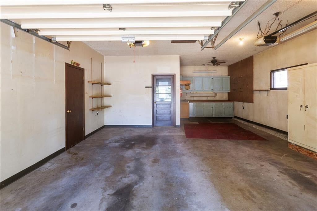 Photo 38 of 38 - 2904 Cheyenne Circle, North Kansas City, MO 64116