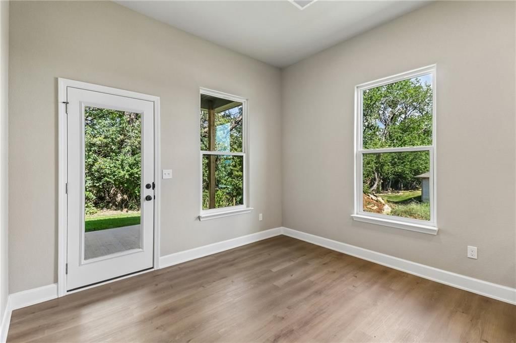 22692 W 87th Street — photo 13