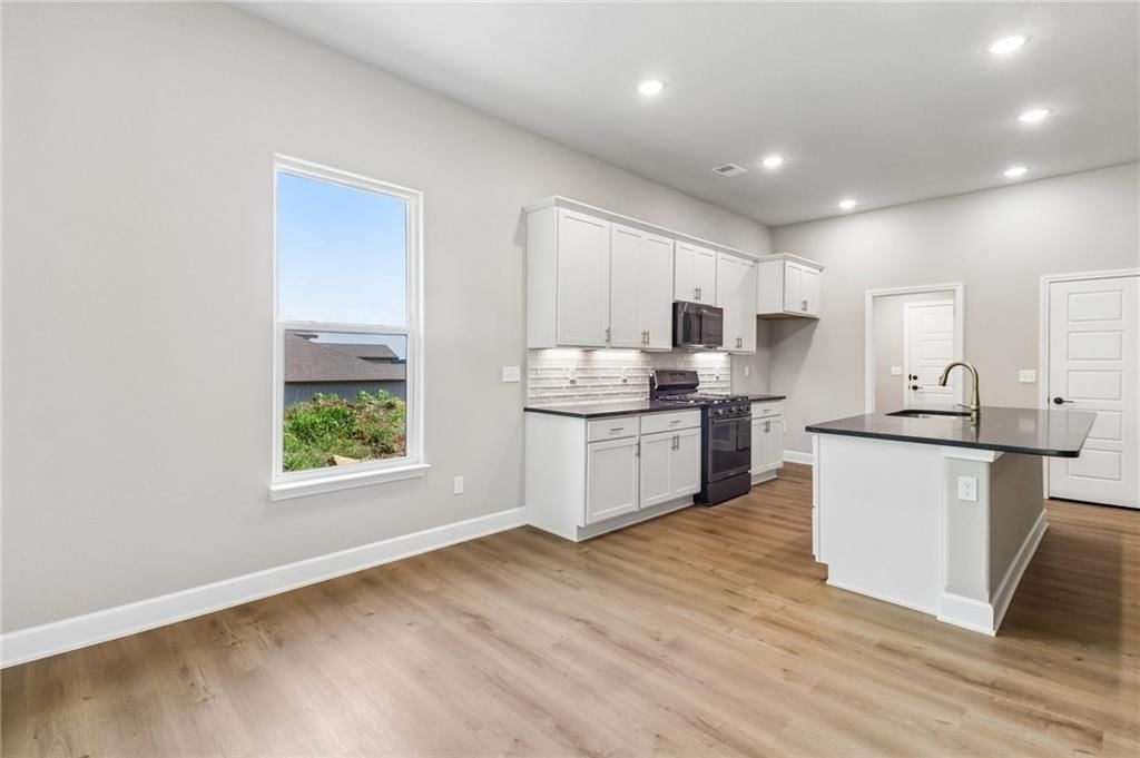 22692 W 87th Street — photo 14