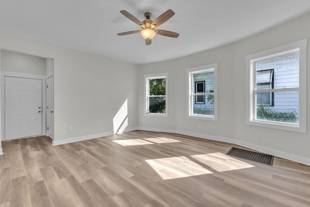 2634 Olive Street — photo 9
