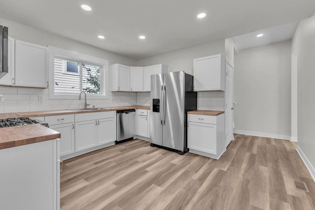 2634 Olive Street — photo 17