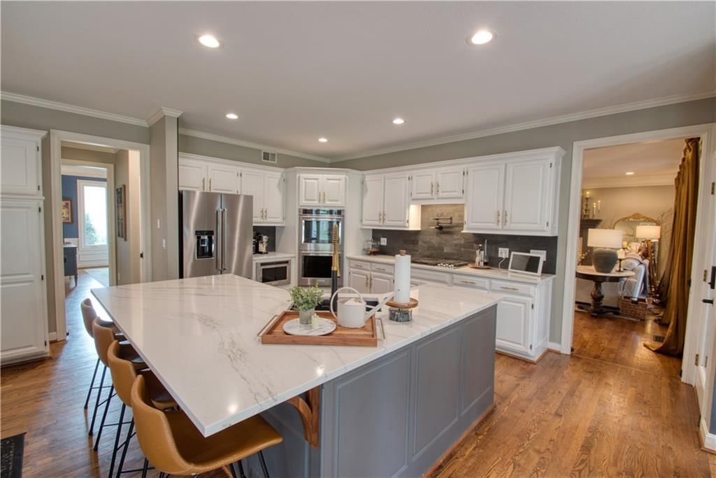 8512 W 139th Street — photo 15