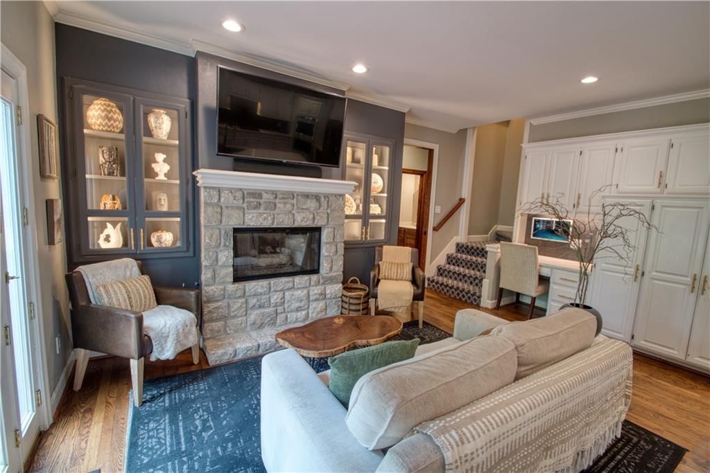 8512 W 139th Street — photo 22