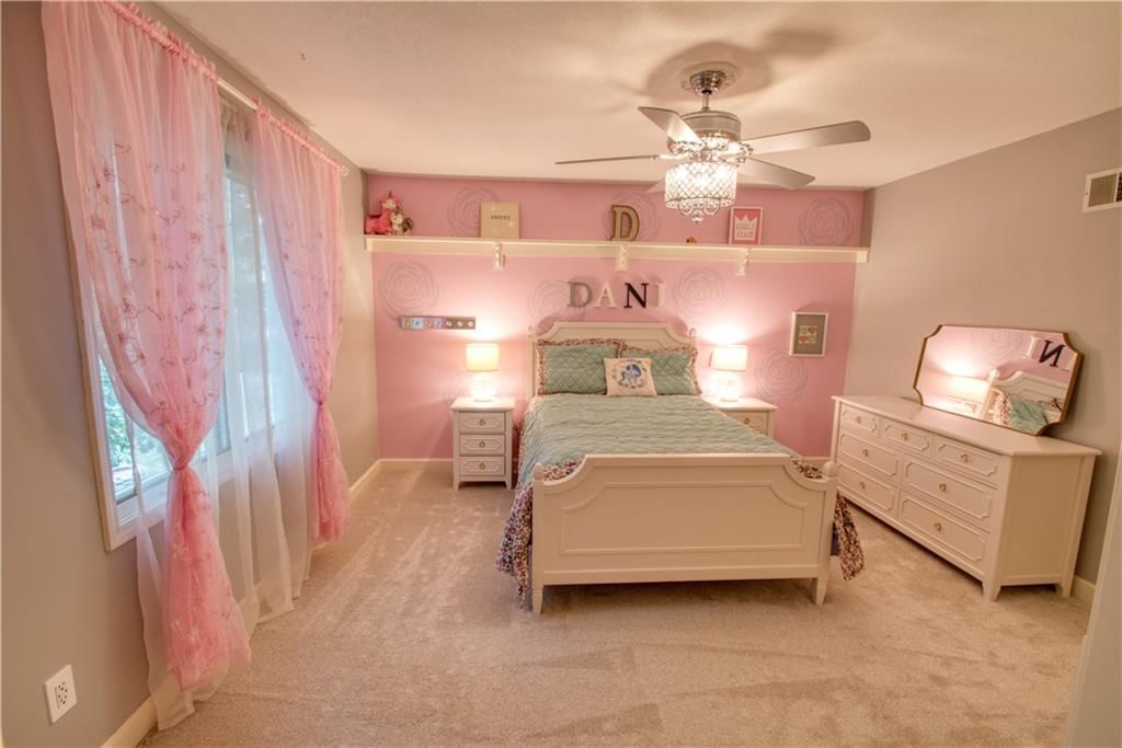 8512 W 139th Street — photo 37