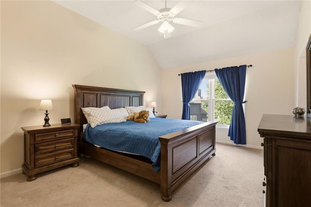 15724 S Locust Street — photo 17