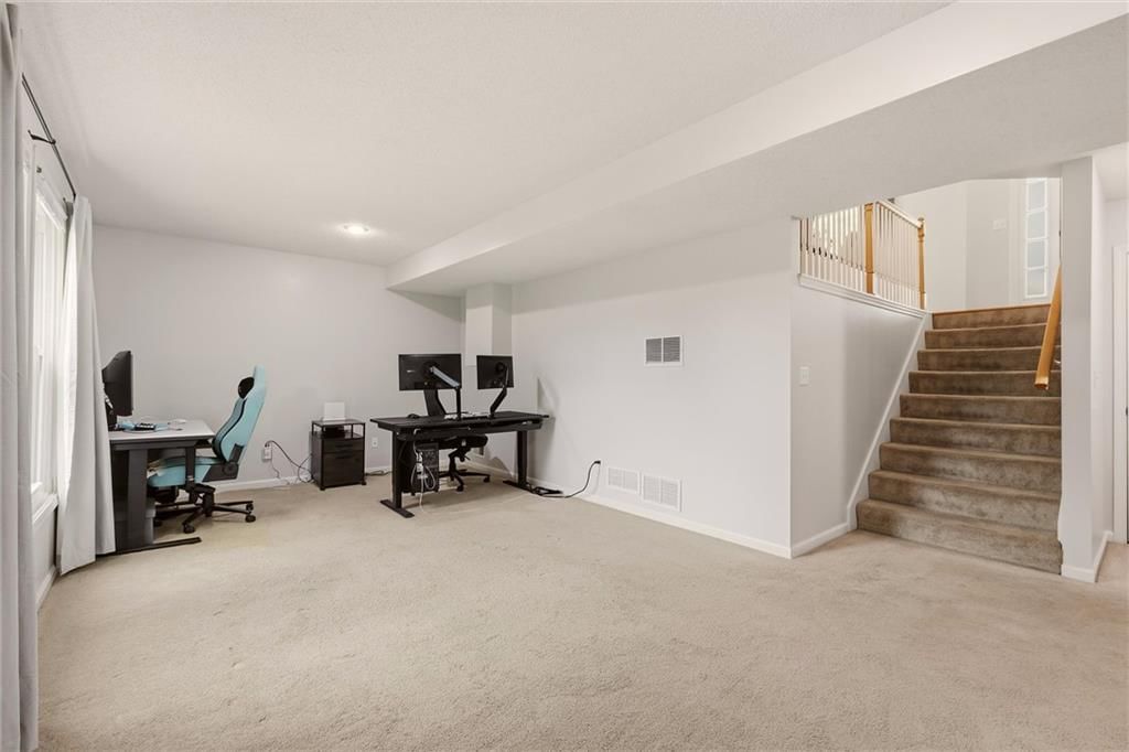 15724 S Locust Street — photo 25