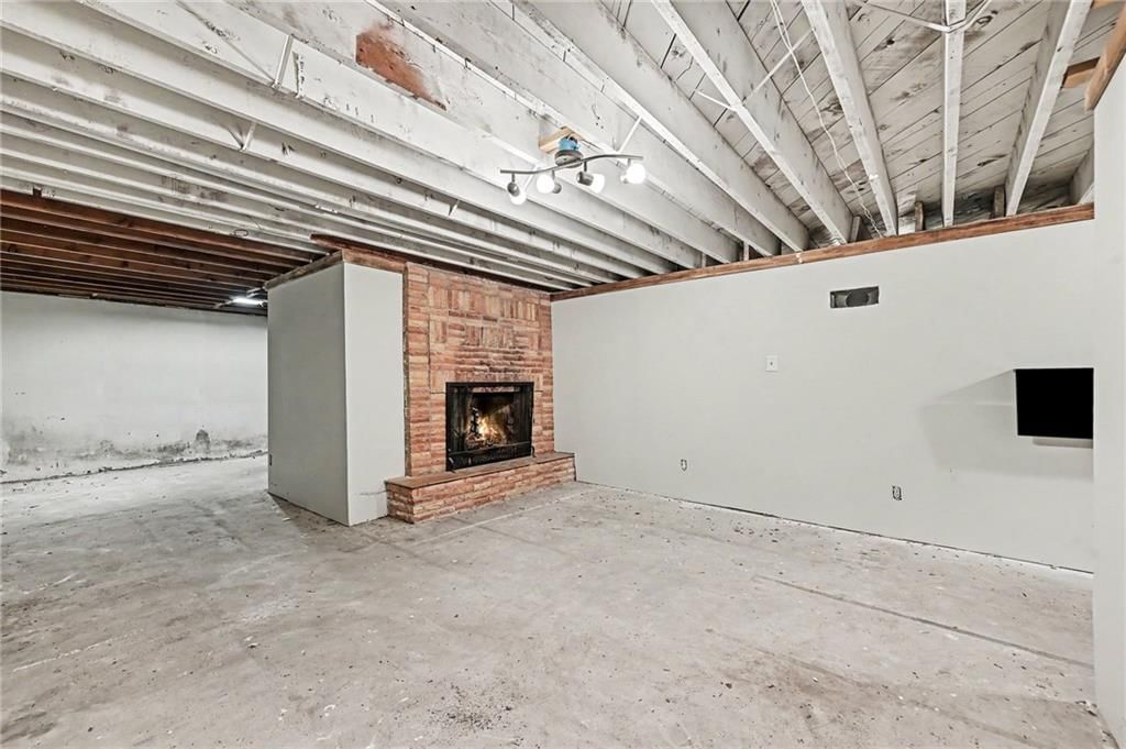 305 NE 82nd Terrace — photo 19