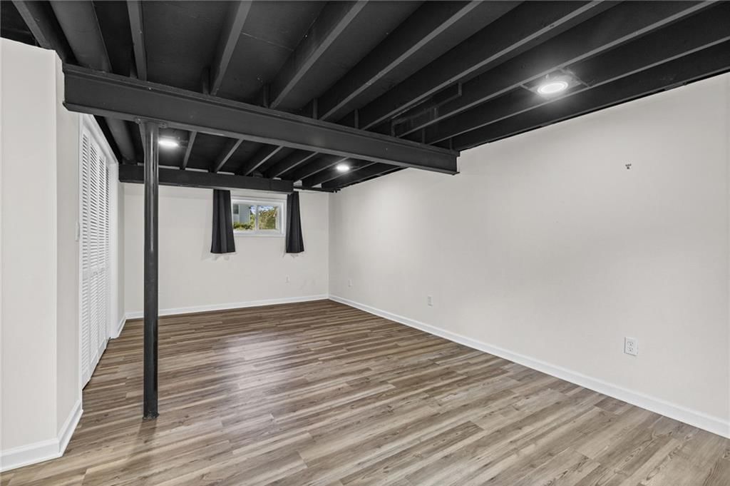 4825 N Revere Drive — photo 15