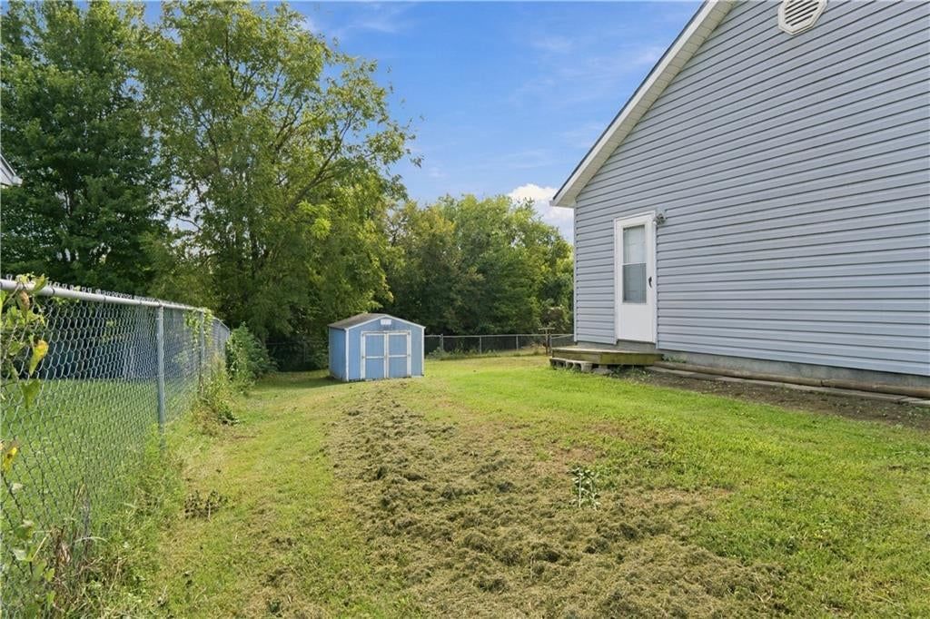 3325 N 85th Place — photo 32