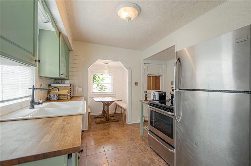 4400 Francis Street — photo 16