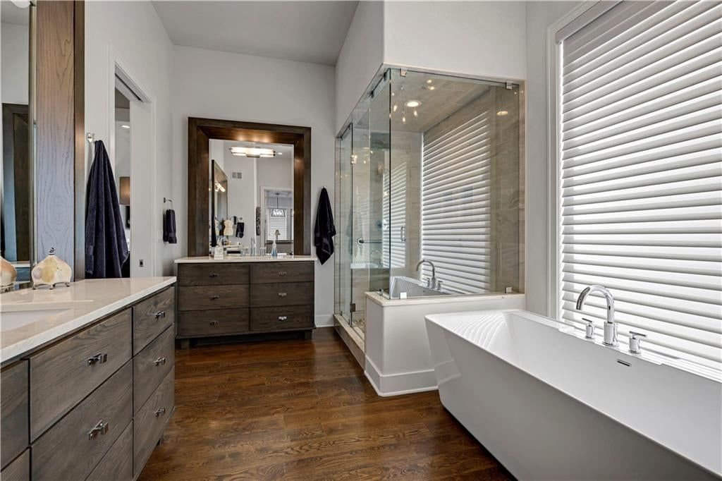 15009 Chadwick Street — photo 35
