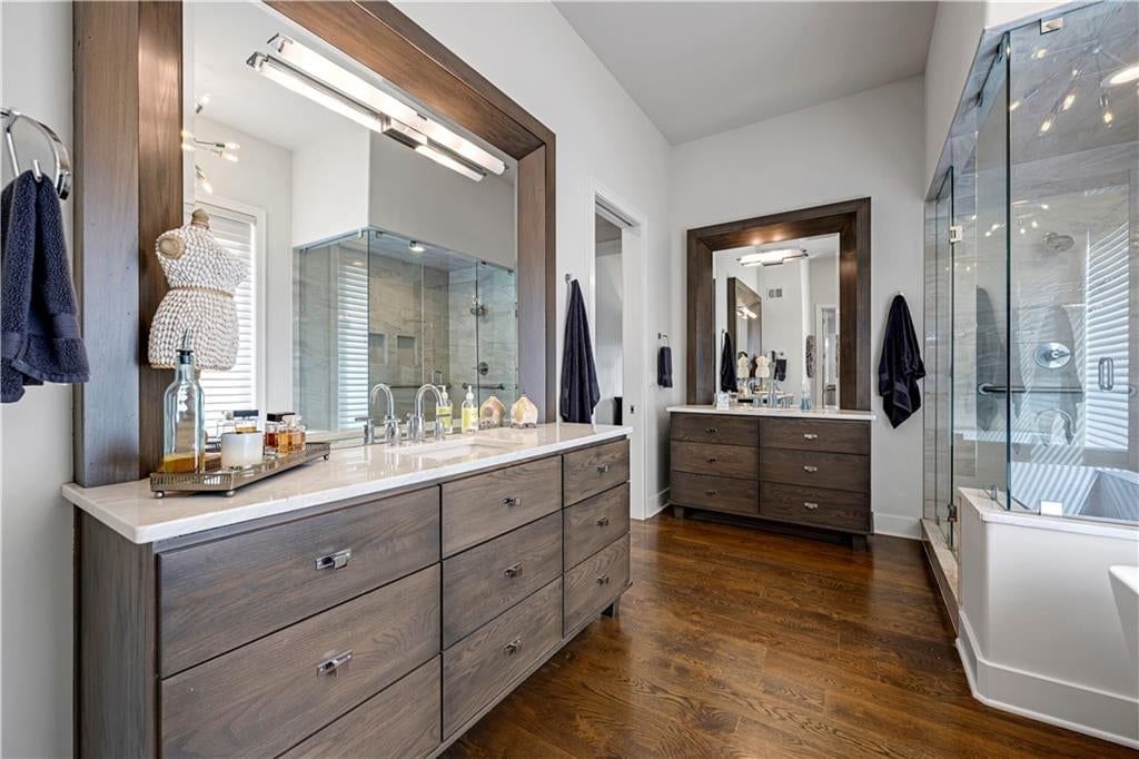 15009 Chadwick Street — photo 36