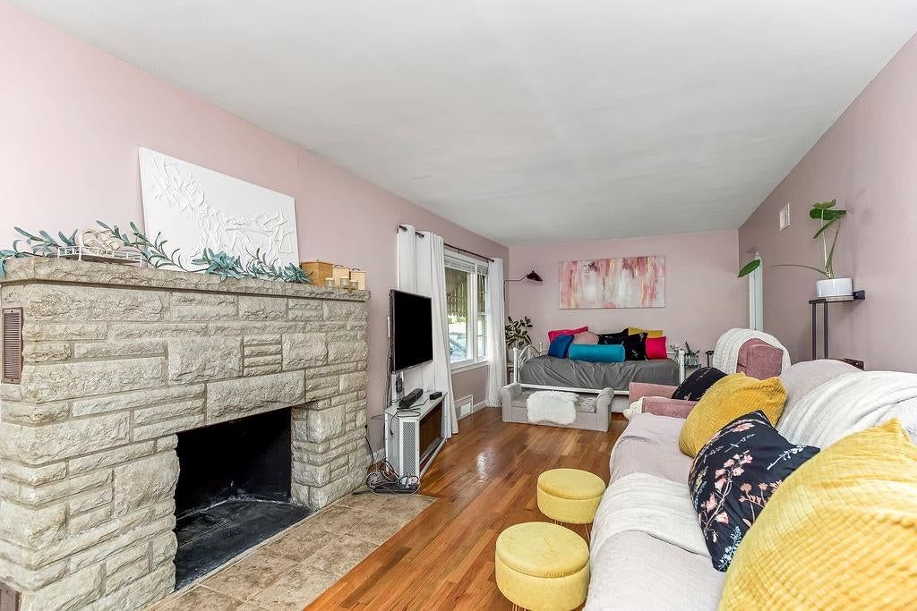 1205 N 90th Street — photo 3