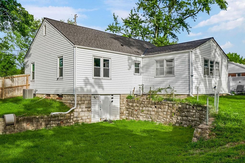 1205 N 90th Street — photo 19