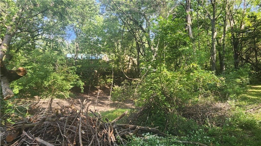 NW 76th Street — photo 11
