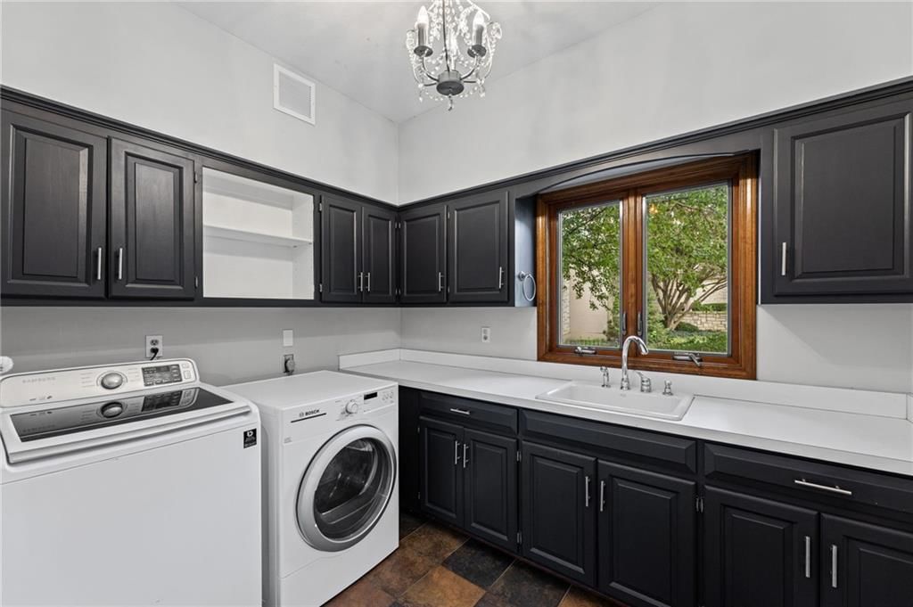 6505 W 132nd Terrace — photo 45