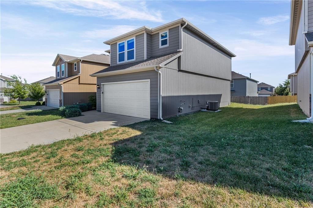 21317 W 215th Street — photo 3