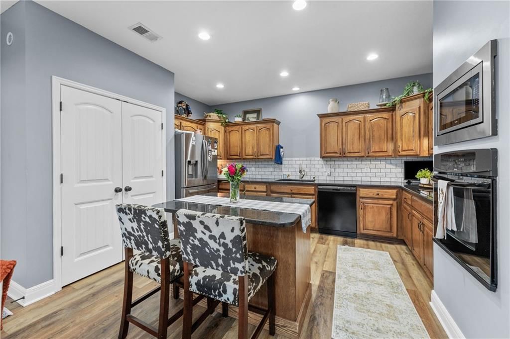 161 S Whilshire Drive — photo 8