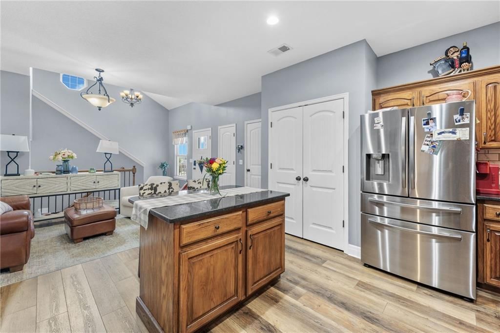 161 S Whilshire Drive — photo 11