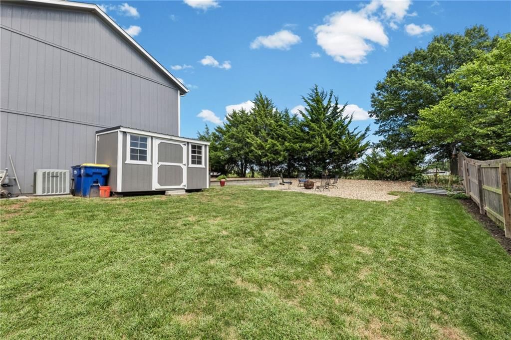 161 S Whilshire Drive — photo 35