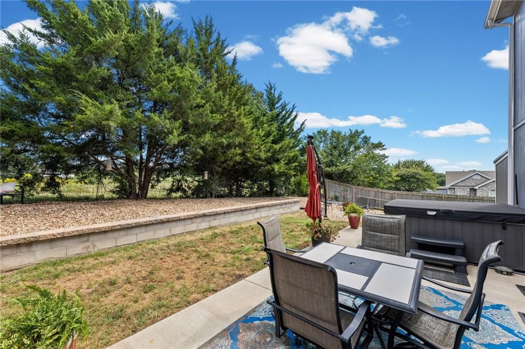161 S Whilshire Drive — photo 37