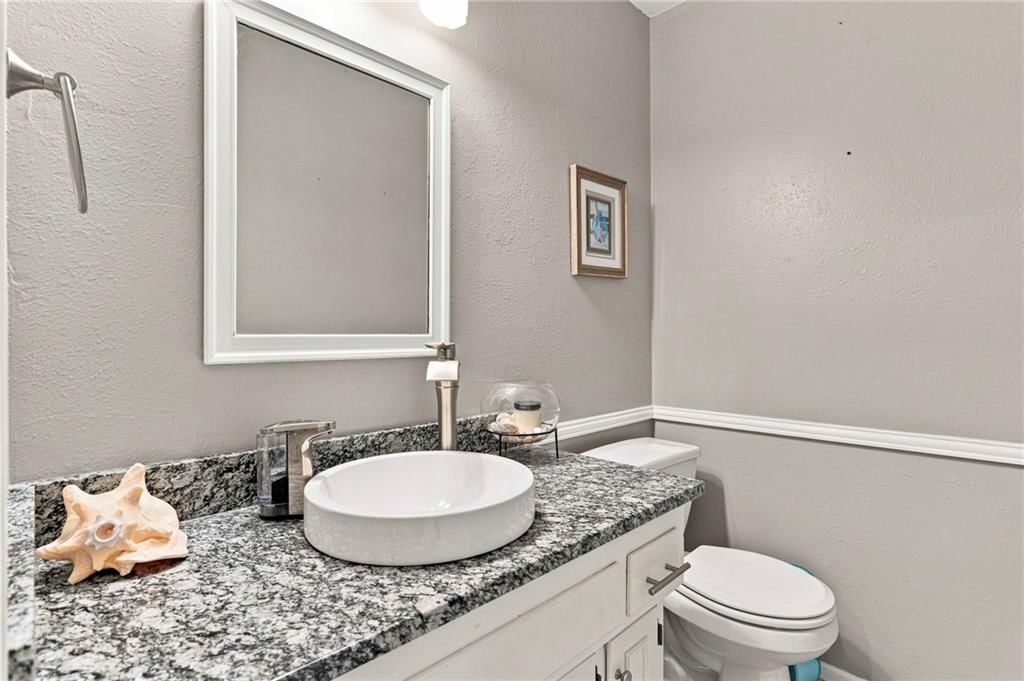 12021 W 100TH Street — photo 14
