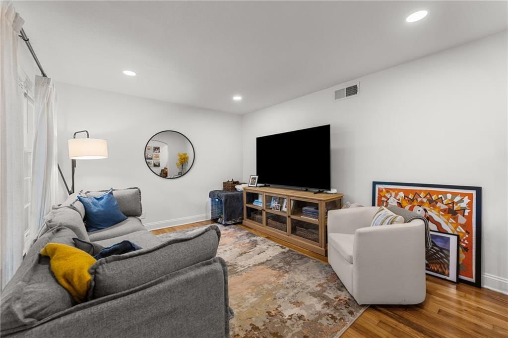 3231 Somerset Drive — photo 3