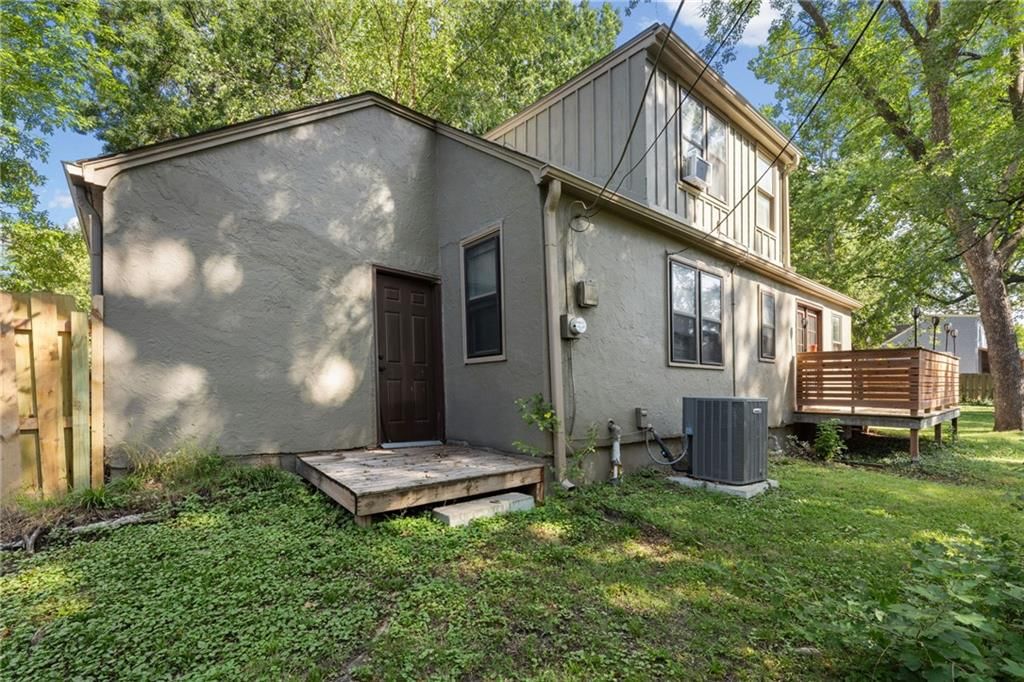 3231 Somerset Drive — photo 30