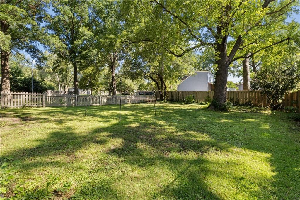 3231 Somerset Drive — photo 32