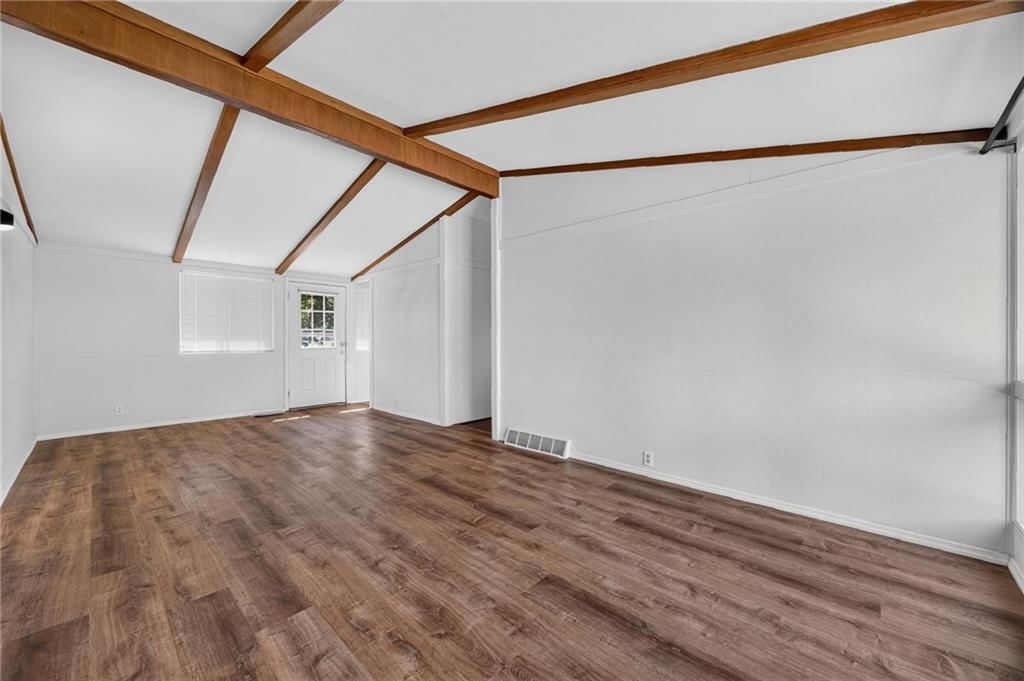 5707 N Highland Avenue — photo 10