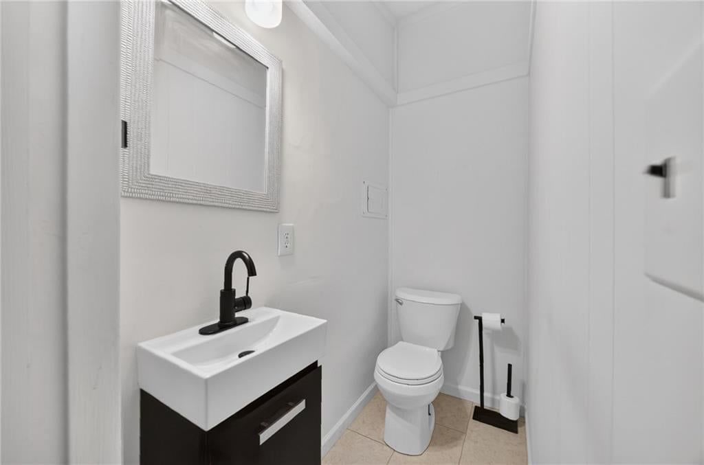 5707 N Highland Avenue — photo 12