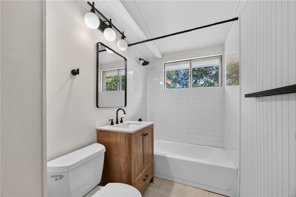 5707 N Highland Avenue — photo 14