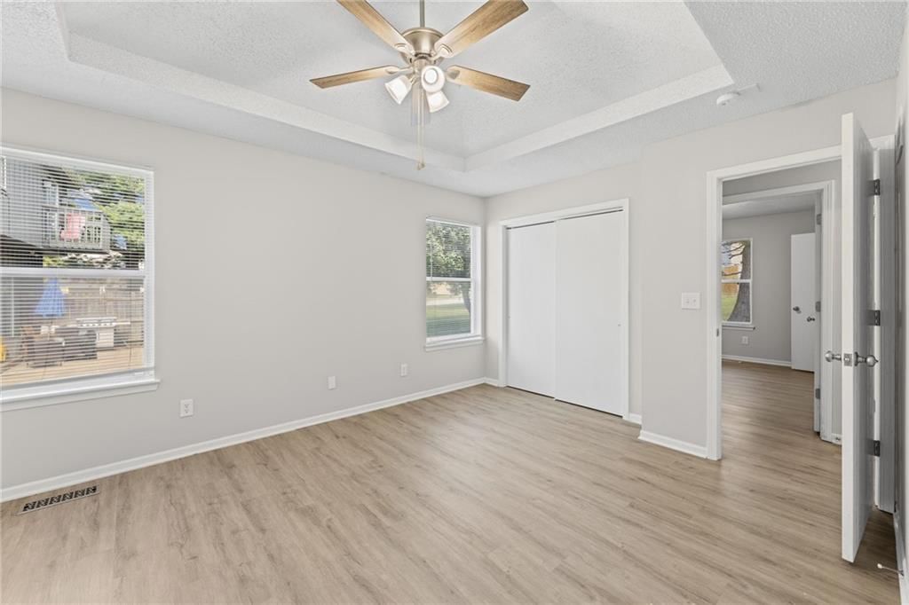 1052 NE Queens Court — photo 13