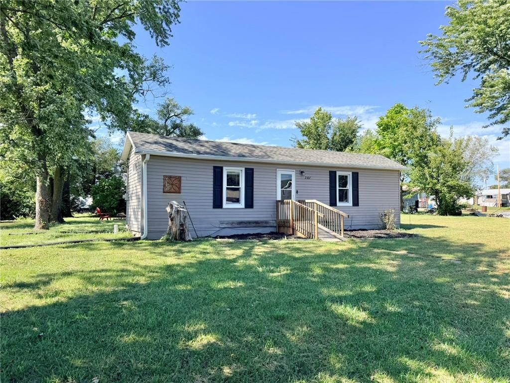 2307 Webster Street, Trenton, MO