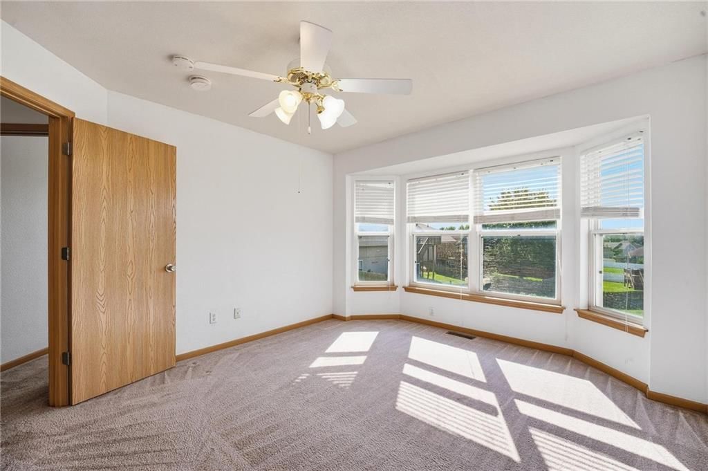 1203 NW Scenic Drive — photo 20