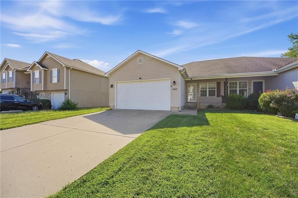 1203 NW Scenic Drive — photo 35