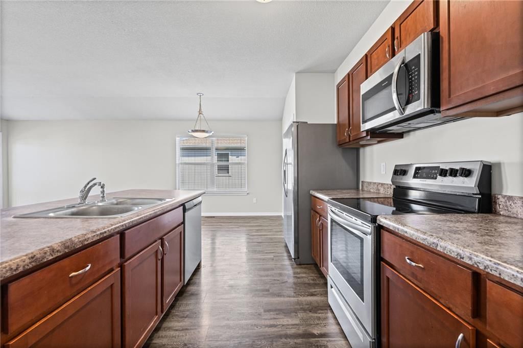 738 S Cypress Street — photo 9