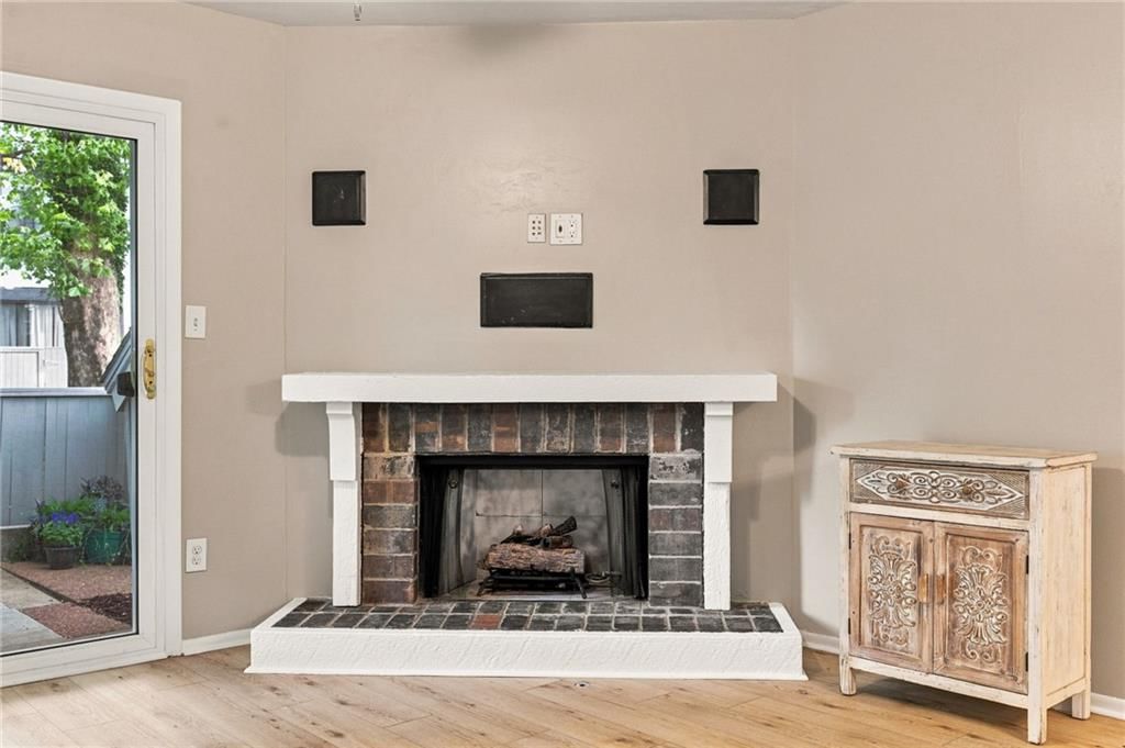 8259 Monrovia Street — photo 11