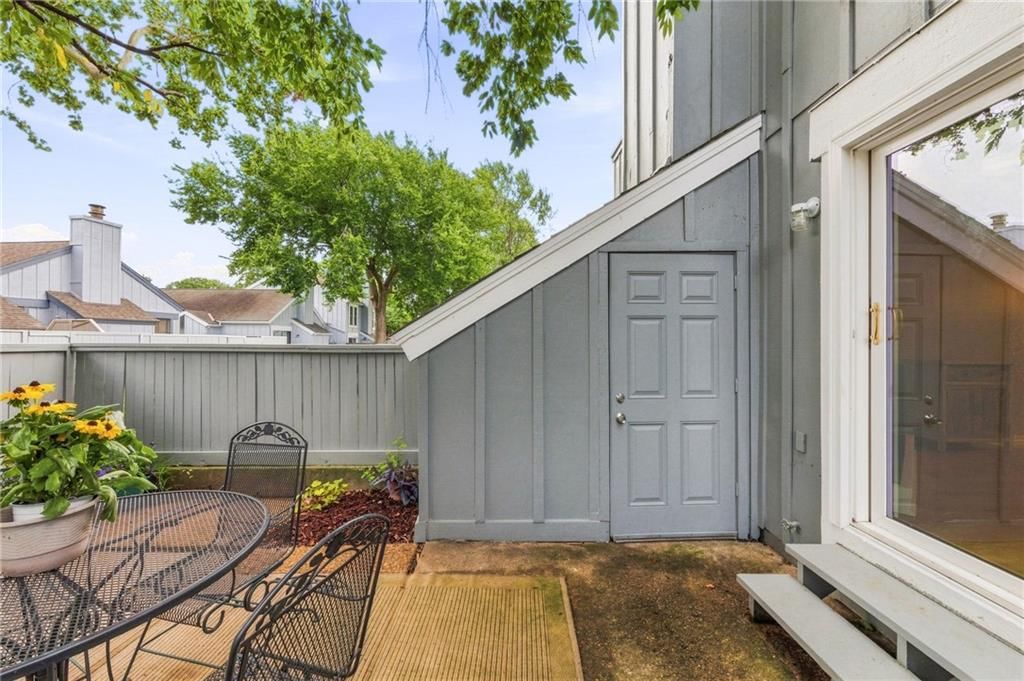 8259 Monrovia Street — photo 18