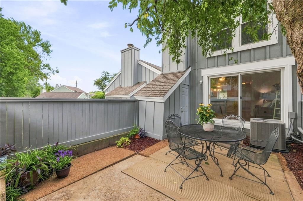 8259 Monrovia Street — photo 21