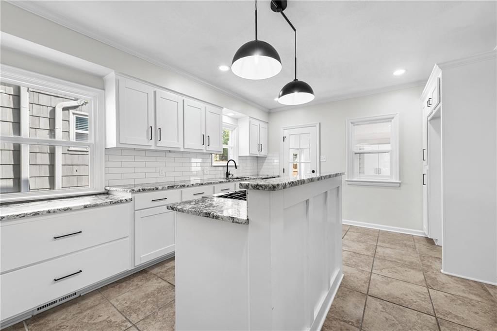 1111 W 77TH Terrace — photo 23