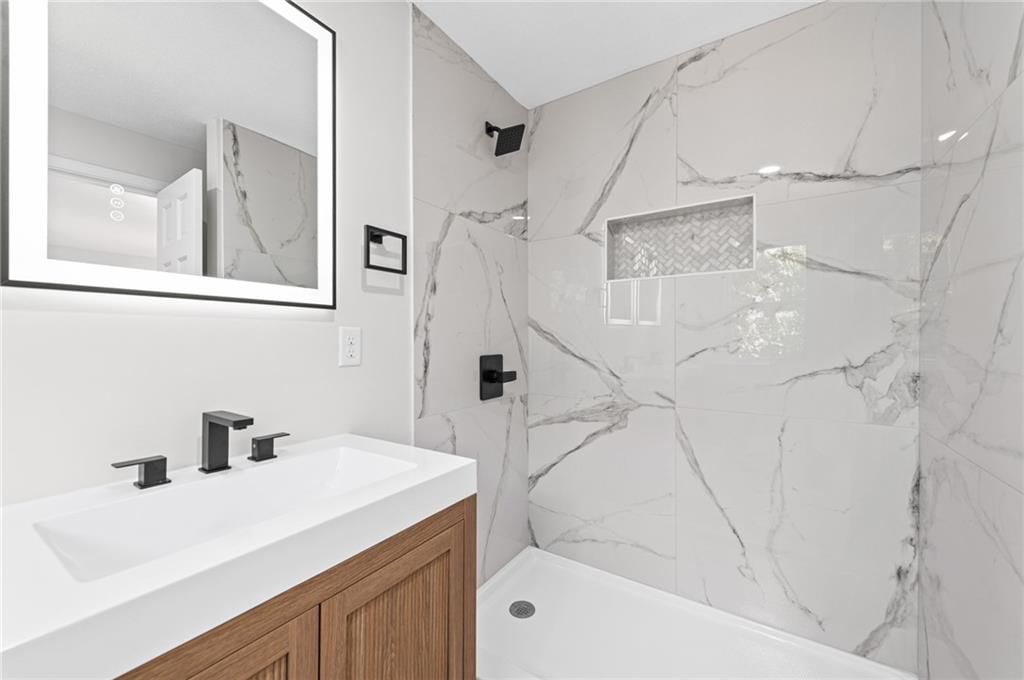 1111 W 77TH Terrace — photo 41