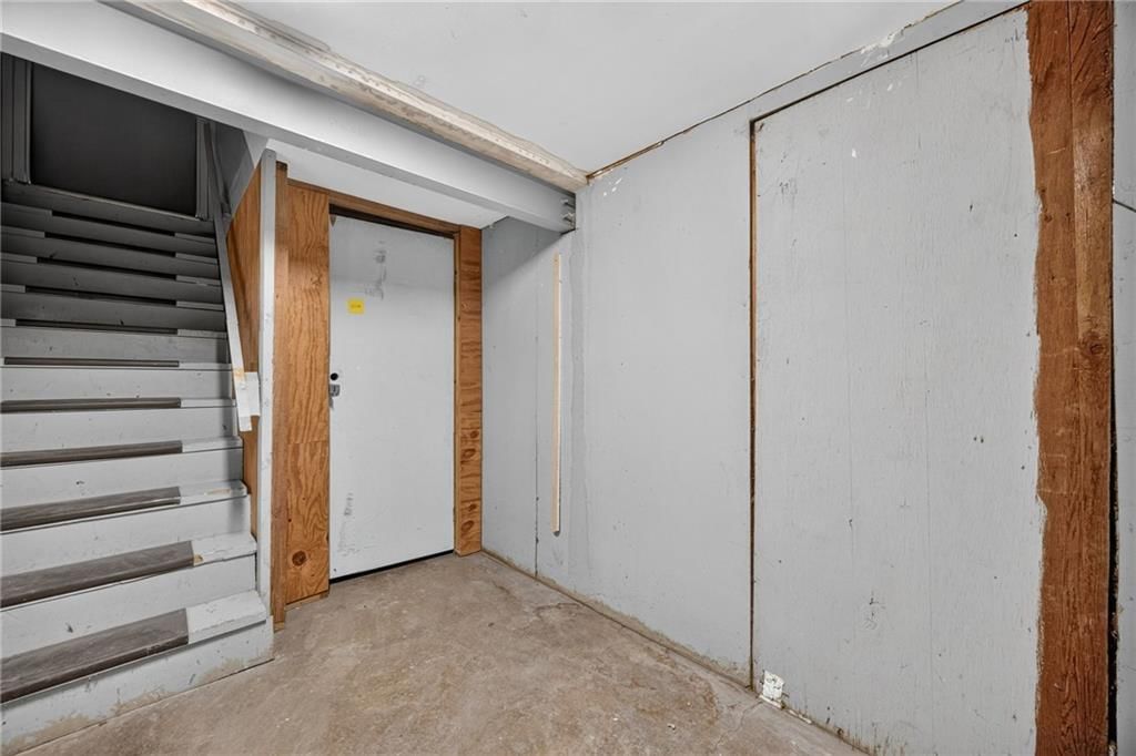 474 W 104th Street — photo 17