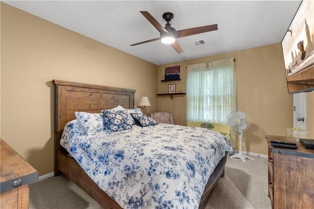 8408 W 129th Terrace — photo 40