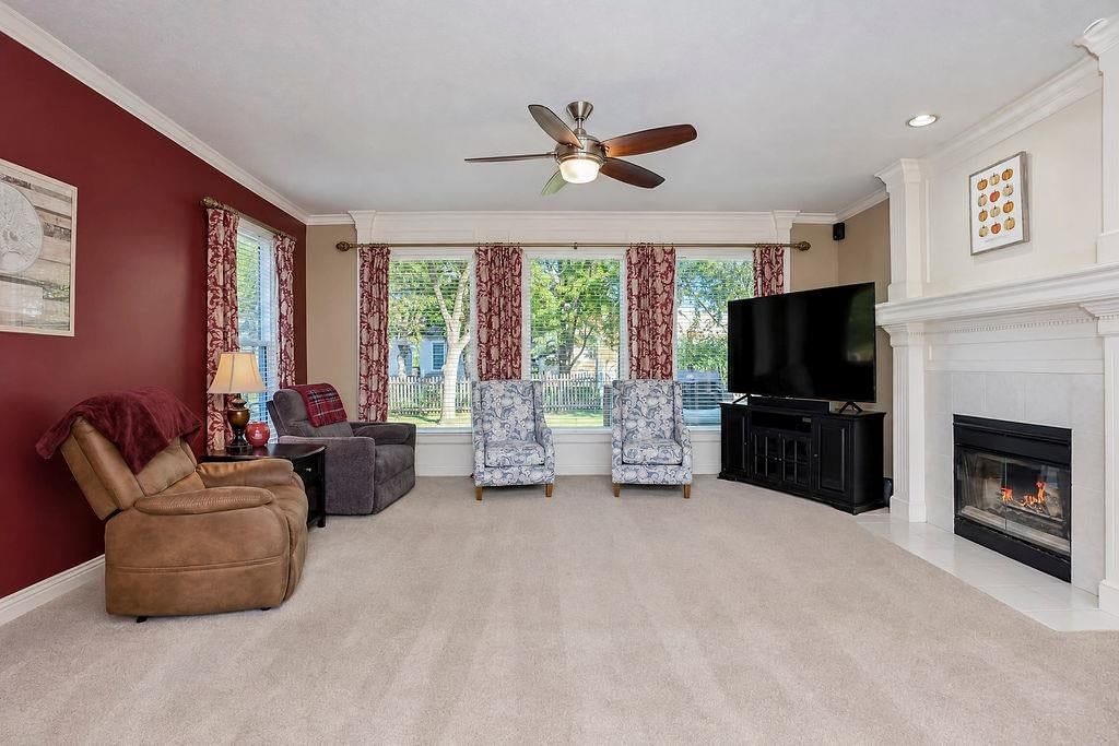 8408 W 129th Terrace, Overland Park, KS