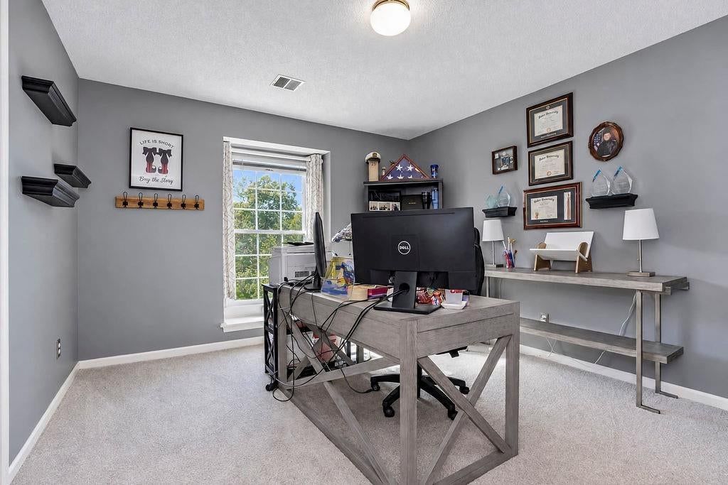 Home office in 8408 W 129th Terrace, Overland Park, KS 66213, photo 24