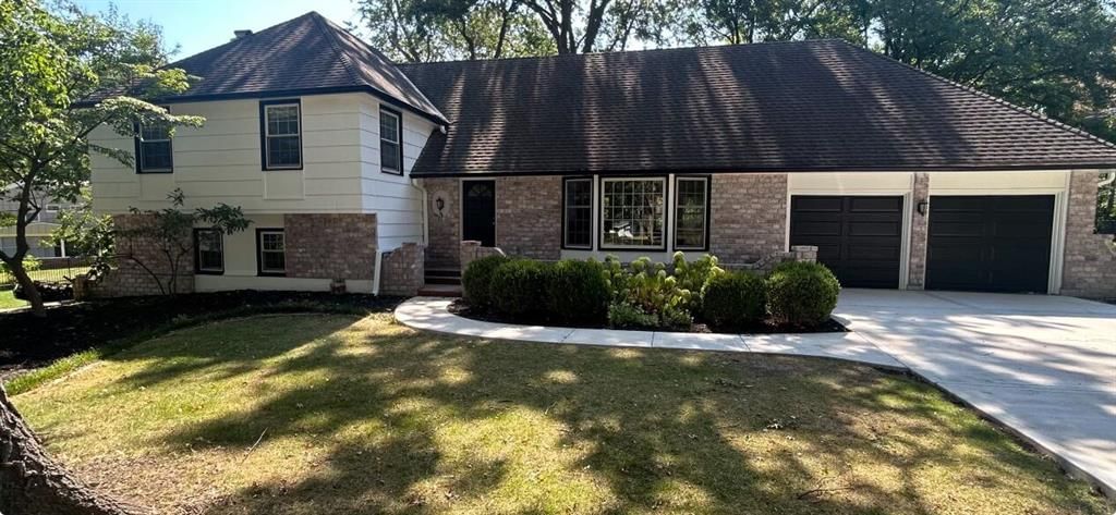 8129 Dearborn Drive — photo 1