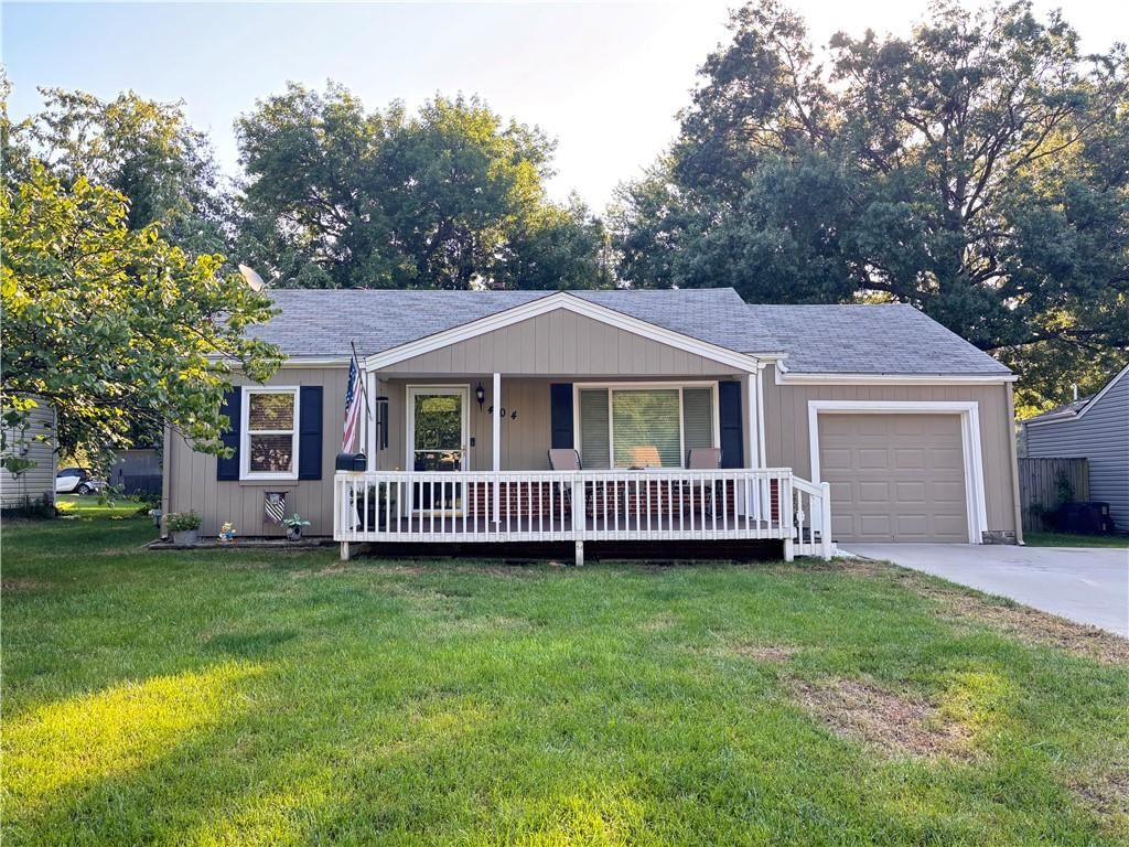 404 S Church Street — photo 1
